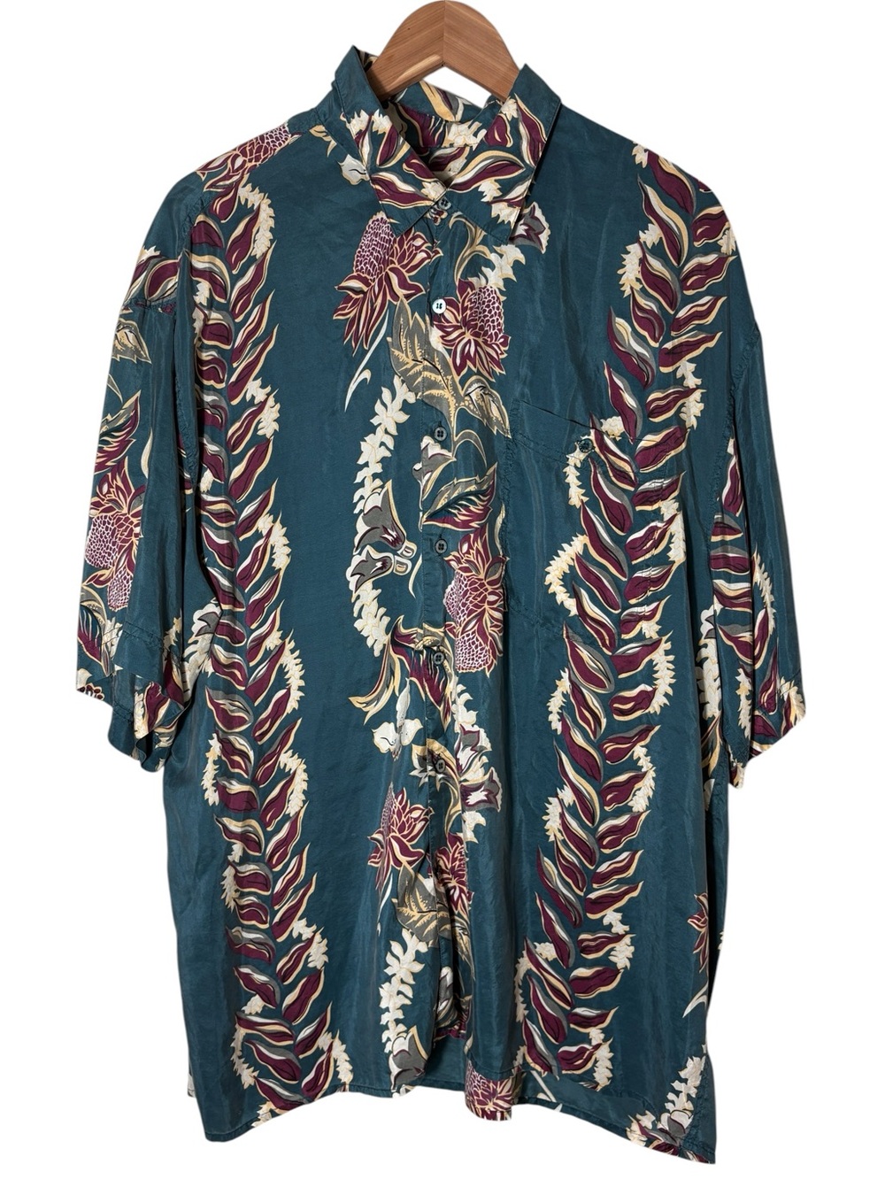 Vintage Hilo Hattie Hawaiian Rayon Tropical Shirt XL